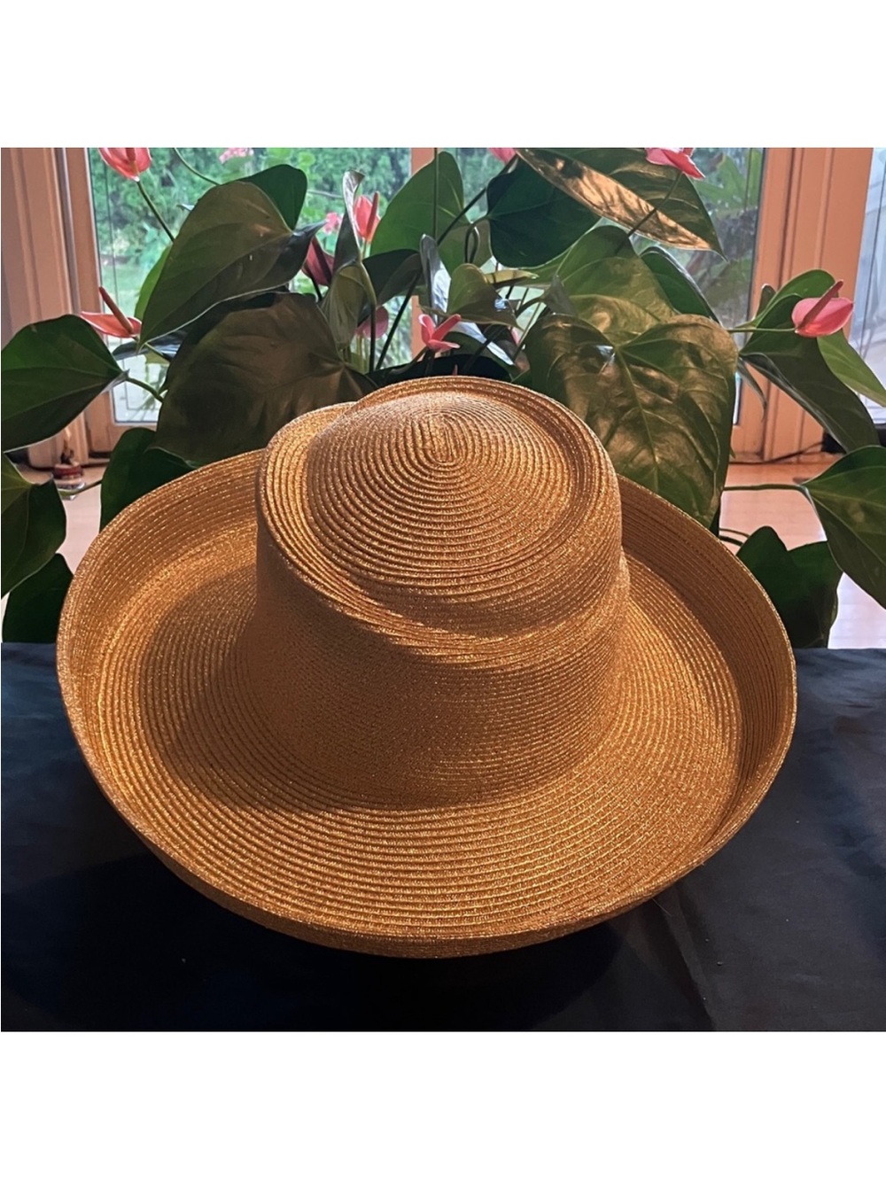 Straw Wide-Brim Sun Hat - Tan